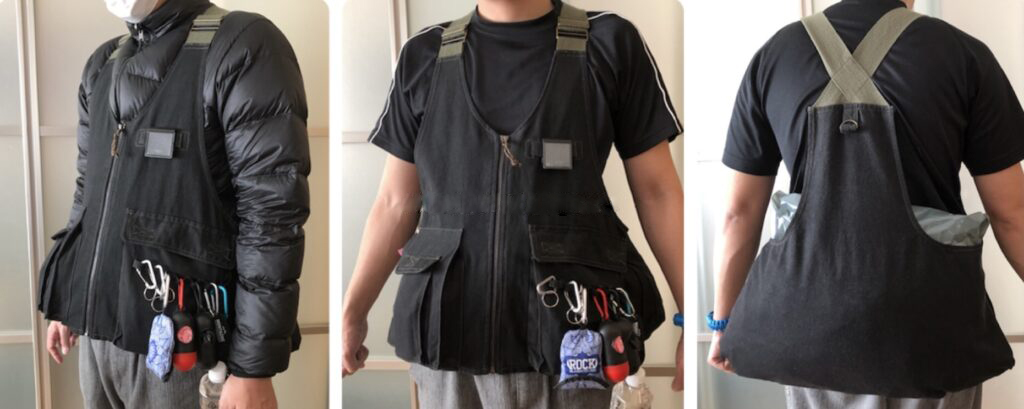 男性が冬服夏服でキャンプベストを着てみた様子