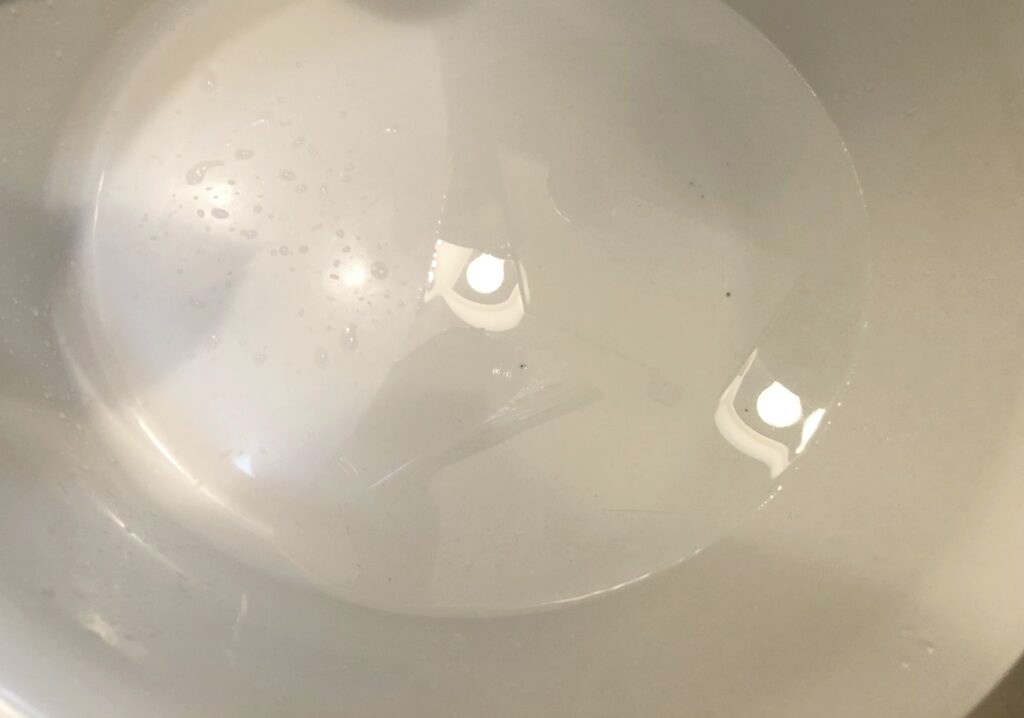 洗濯マグちゃんをすすいだ後の水